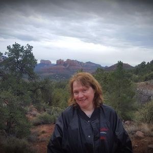 Meet your Posher, Alice